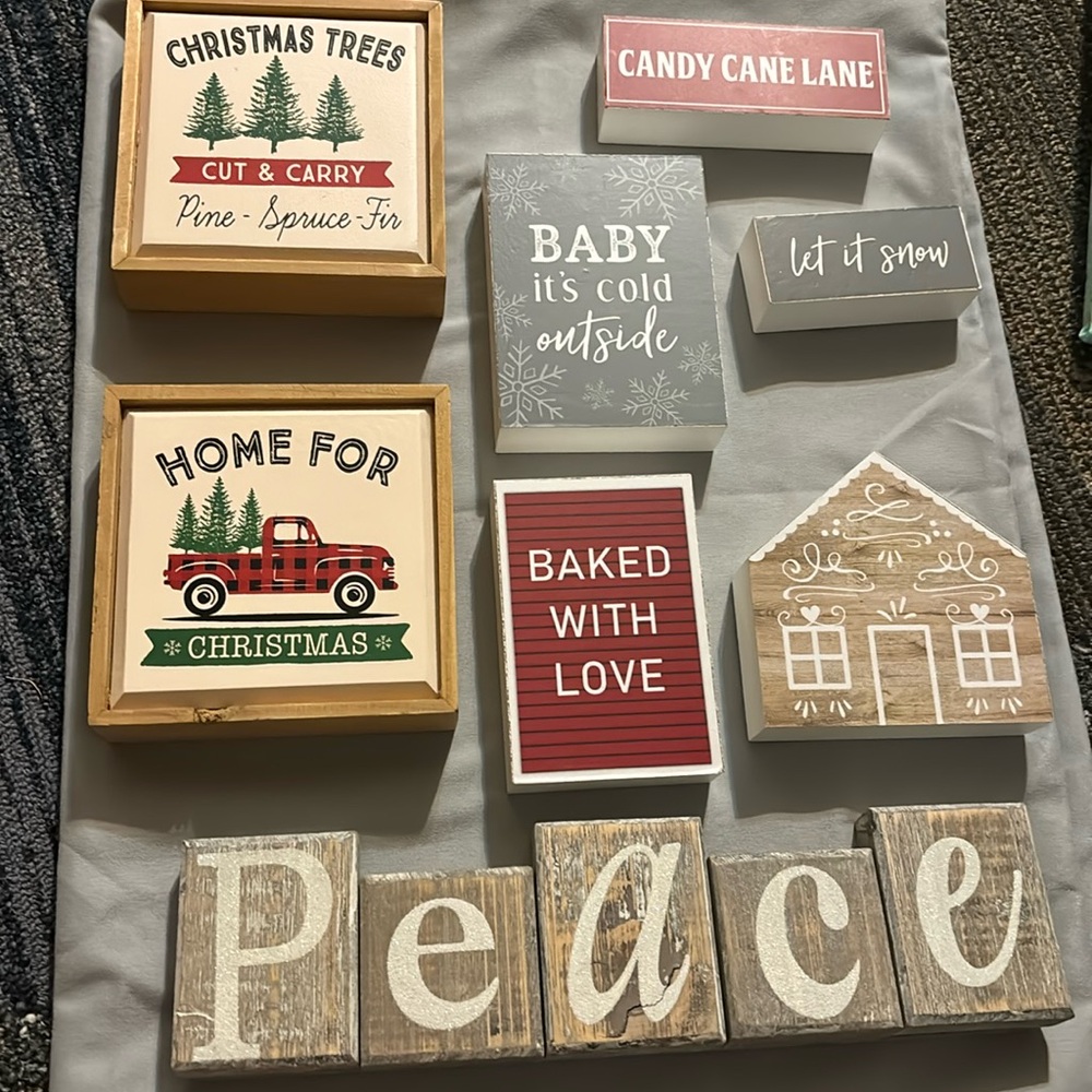 Christmas decor bundle small pieces